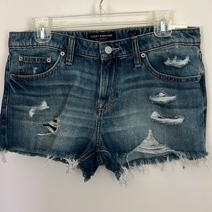 NWT lucky brand the cut off frayed hemmed  shorts! Zipper/button closure!
